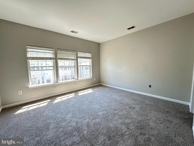 Building Photo - 17425 Grant Cottage Dr