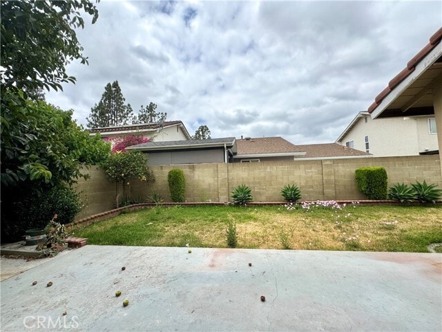 Building Photo - 17613 Mapes Ave