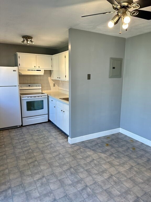 Building Photo - 152 Linebrook Rd