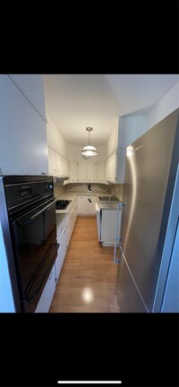 Building Photo - 115 Wolfs Ln