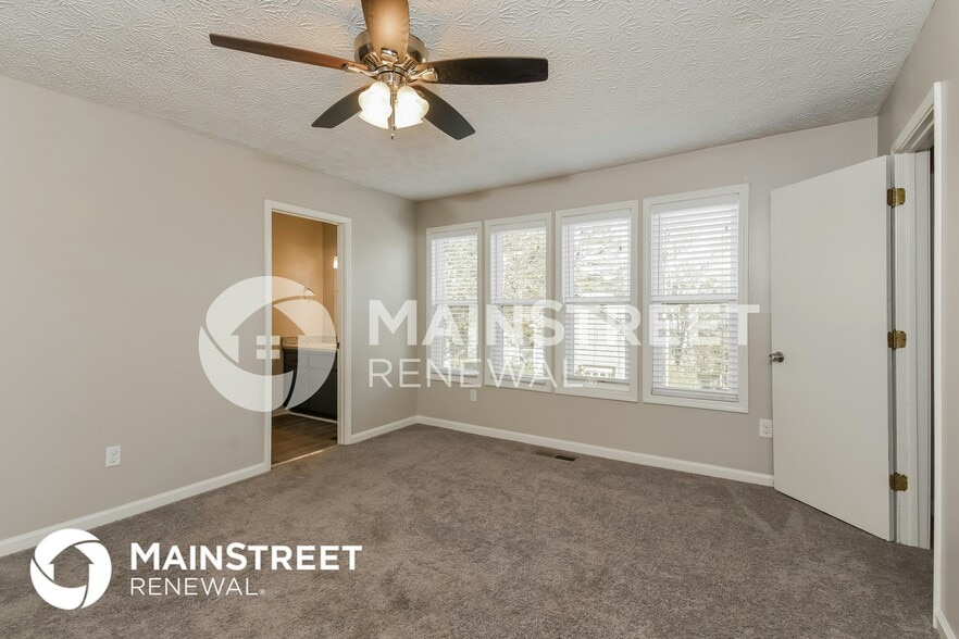 Building Photo - 4809 Nevilly Way