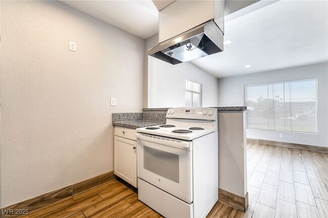 Building Photo - 1604 Ardmore St