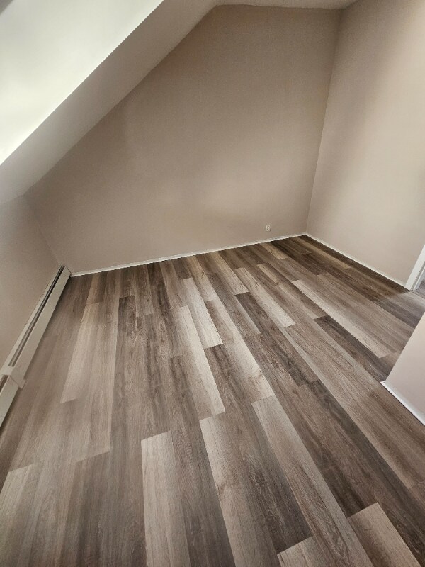 Building Photo - 3 Oakland Ave