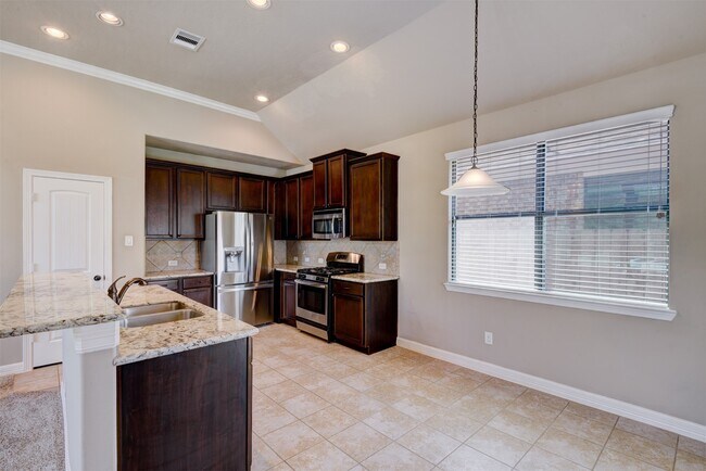 Building Photo - 25151 Alina Ln