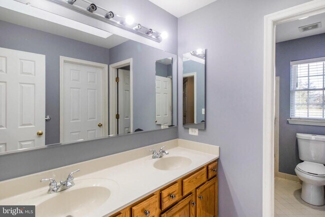 Building Photo - 15309 Lions Den Rd