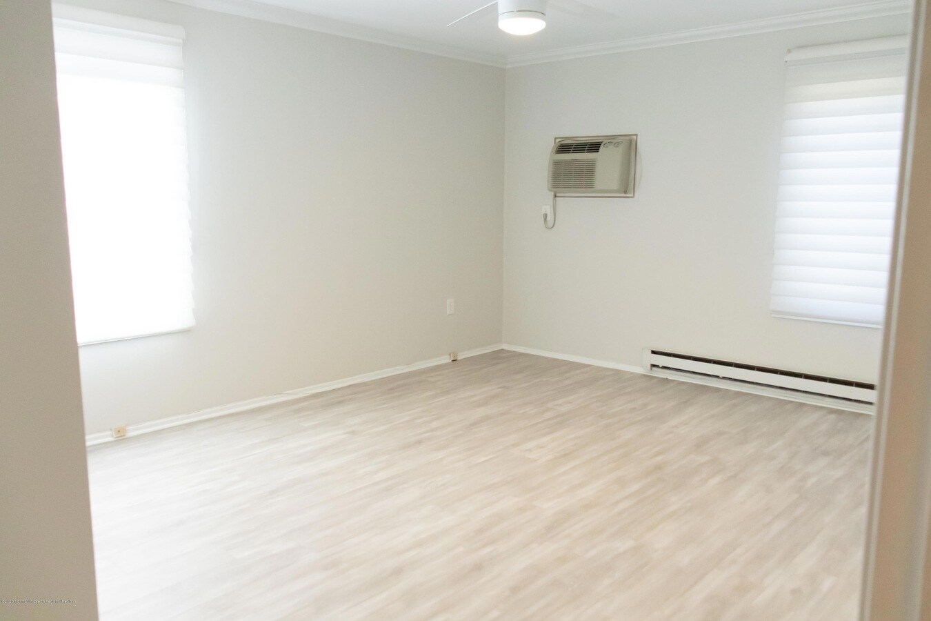 Building Photo - 107 Amberly Dr