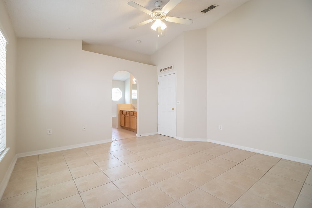 Building Photo - 2945 Elbib Dr