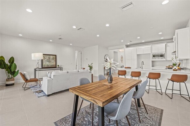 Building Photo - 32565 Veneto Pl