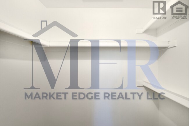 Building Photo - 3Bed/2Bath Home at Union Hills/I-17! $399 ...