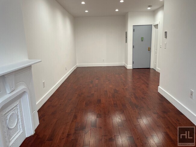 Building Photo - 1165 Fulton St