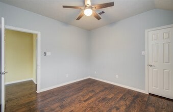 Building Photo - 2307 Canyon Springs Dr