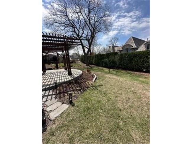 Building Photo - 139 Otis Avenue