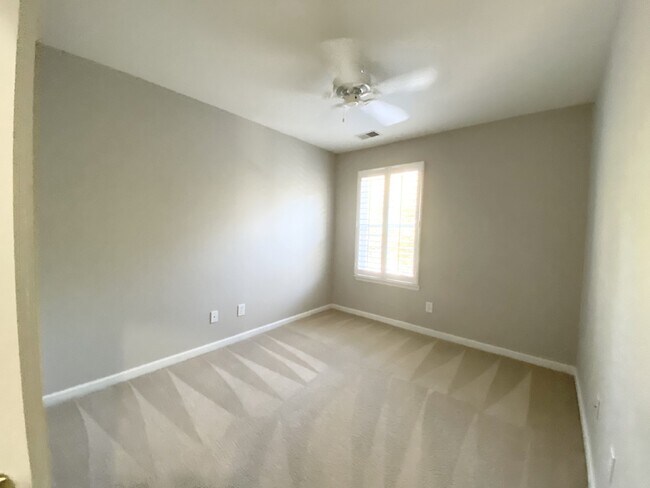 Building Photo - Bluffton Park Townhouse for Rent - Close t...