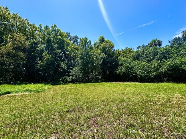 Building Photo - 2325 Salt Creek Trail