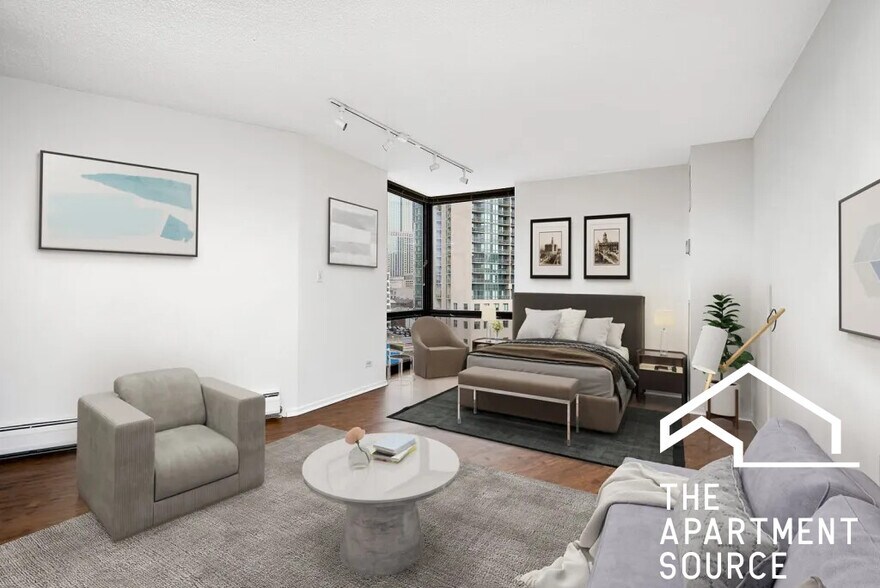 Building Photo - 1120 N La Salle Dr