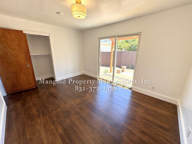 Building Photo - Fully Updated 3-Bedroom Home with Spacious...