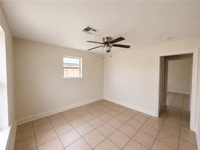 Building Photo - 2400 Artillery Dr