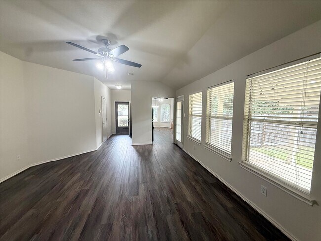 Building Photo - 5714 Onia Ln