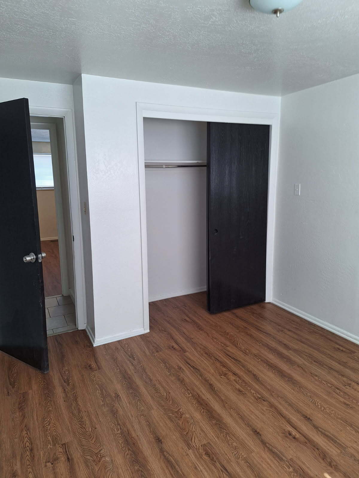 Building Photo - 1110 S Graff Cir