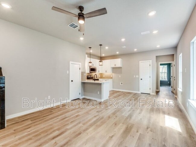 Building Photo - 3636 Frazier Ct