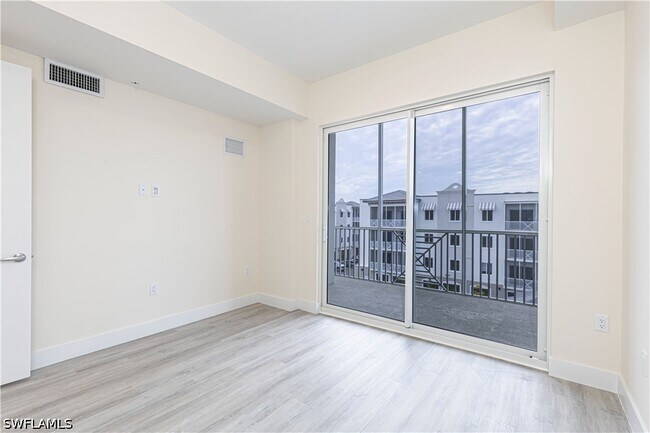 Building Photo - 26610 Rosewood Pointe Dr