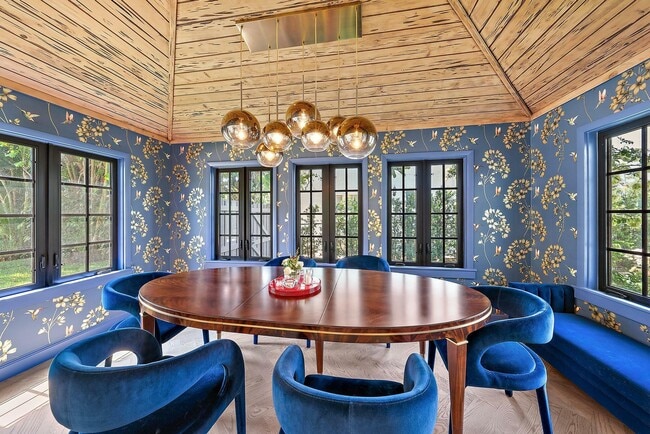 Building Photo - 3211 Washington Rd