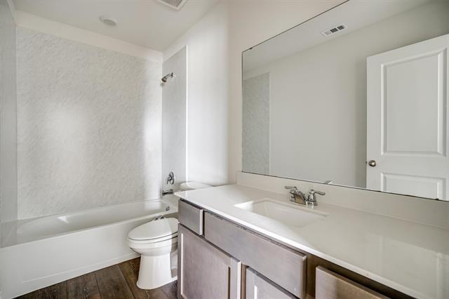 Building Photo - 112 Unbridled Trl