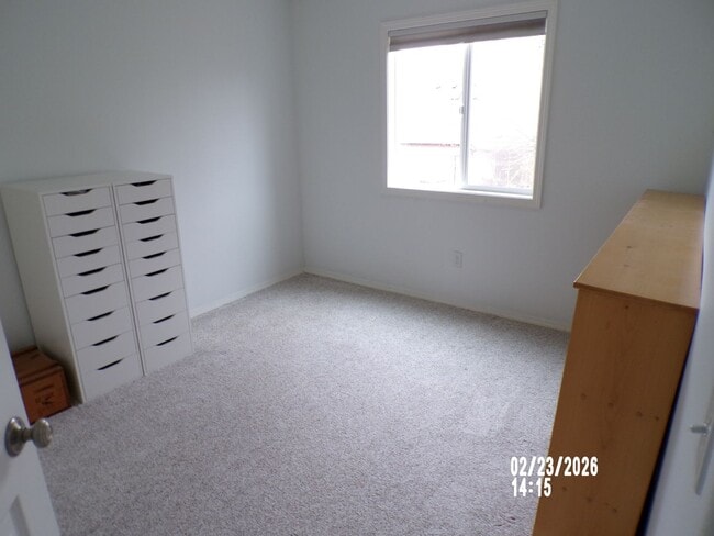 Building Photo - Home in the Willamette Landing neighborhood