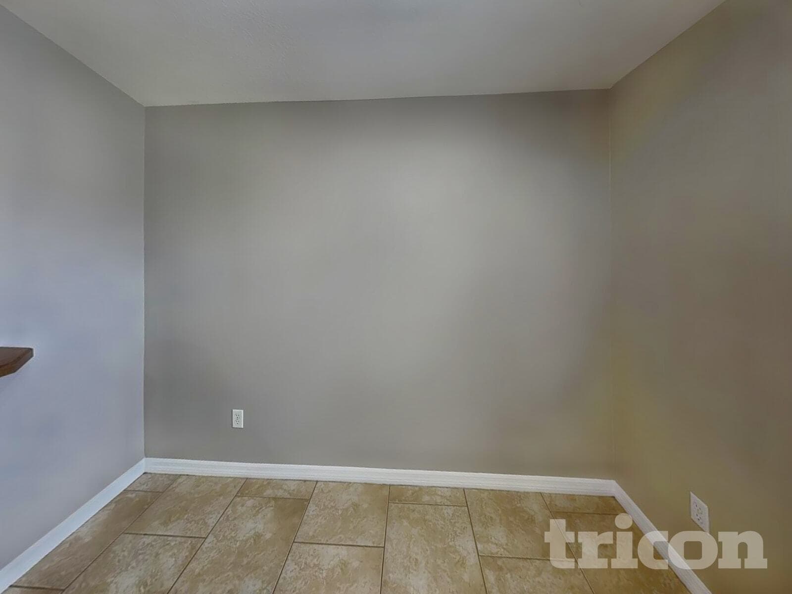 Building Photo - 5127 Pineland Ave