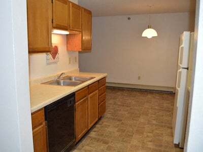 Dilworth, MN Fieldstone Apartments | Kitchen - Fieldstone