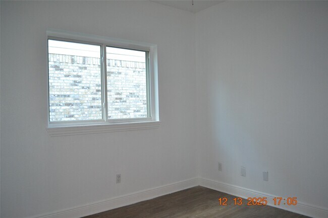 Building Photo - 6242 Piedra Negras Ct