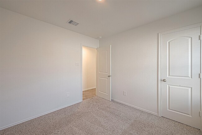 Building Photo - 5306 Auburn Gardens Ct