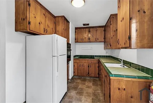 Building Photo - 1515 Harmon St