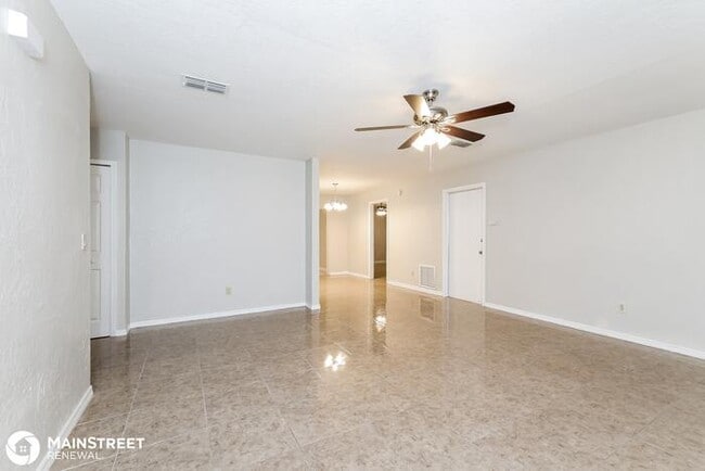 Building Photo - 240 GRIFFORD DR, KISSIMMEE, FL 34758