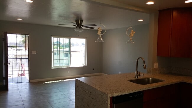 Building Photo - 4255 Altadena Ave.