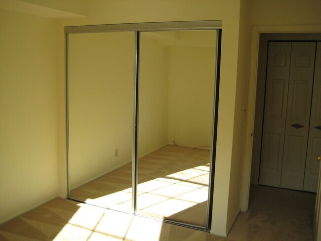 Building Photo - 7661 Provincial Dr