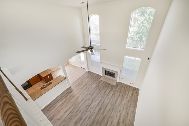 Building Photo - 25211 Whistling Pines Ct