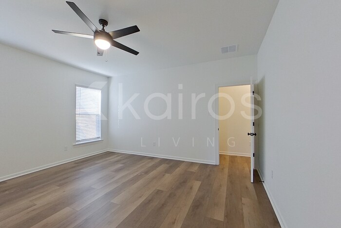 Building Photo - 110 Hendrix Rd