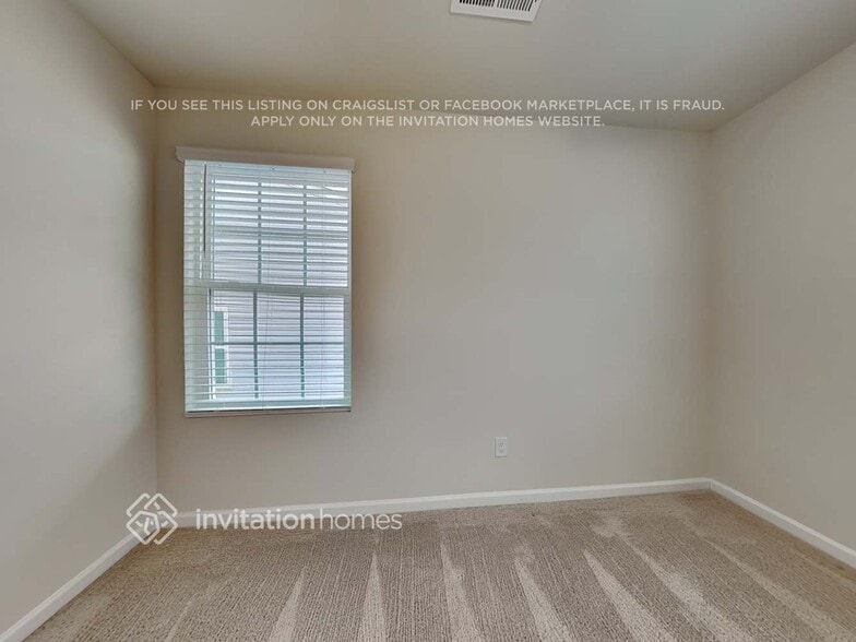 Building Photo - 5140 Spring Breeze Blvd
