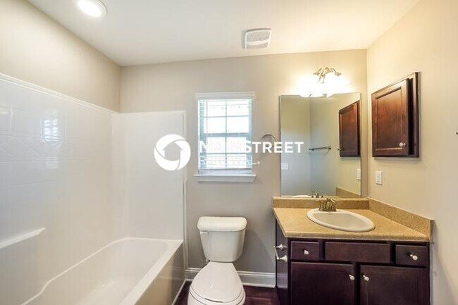 Building Photo - 3 Bedroom Pet-Friendly Home in Odenville, ...