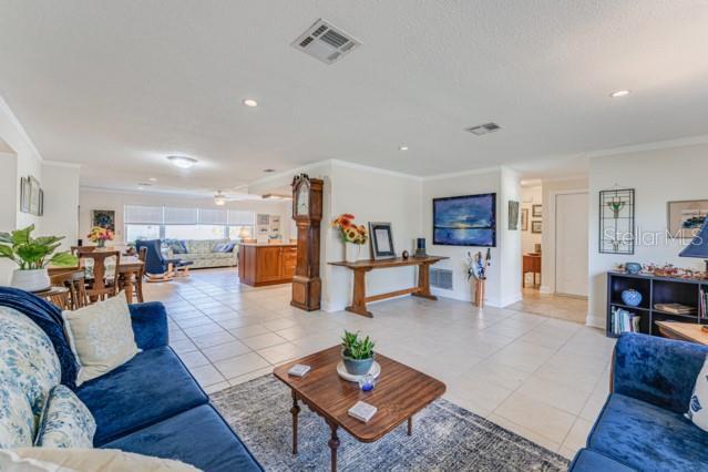 Building Photo - 13940 Joyce Dr