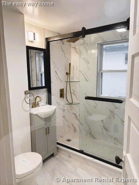 Building Photo - 14 Quincy St