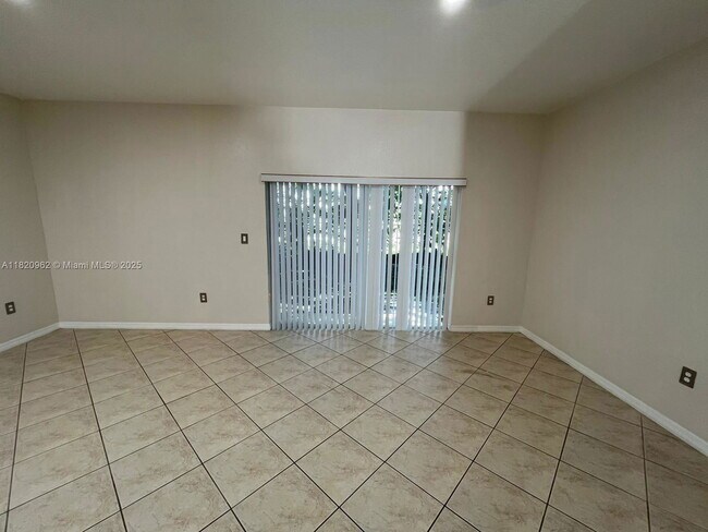 Building Photo - 14109 SW 49th St