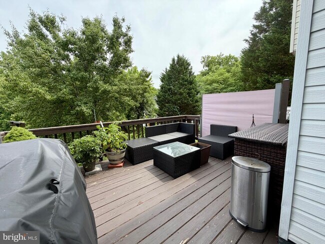 Building Photo - 2502 Short Putt Ct