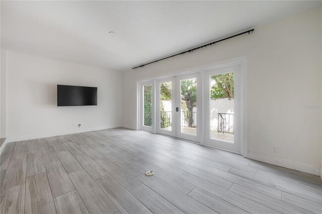 Building Photo - 4735 W Vasconia St