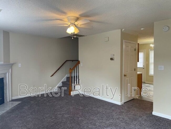 Building Photo - 2203 Violet Bluff Ct