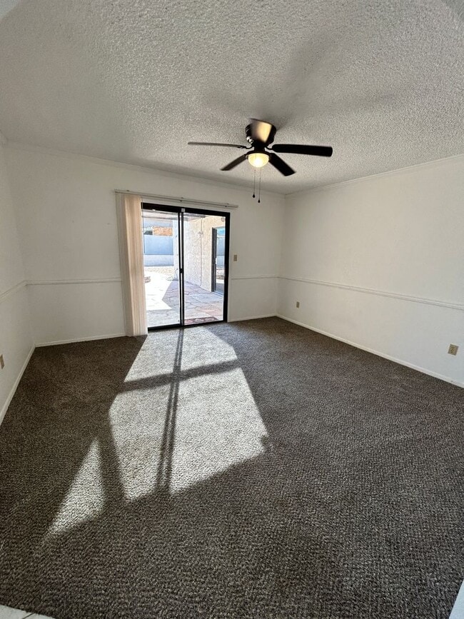 Building Photo - Great Unfurnished home!