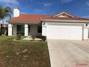 Building Photo - Fantastic Home Located In Rosedale!