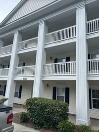 Building Photo - 627 Woodmoor Dr