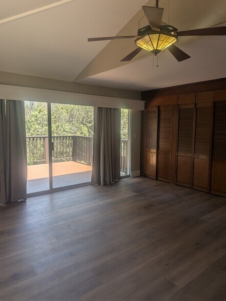 Bedroom - 5648 Calzada Del Bosque